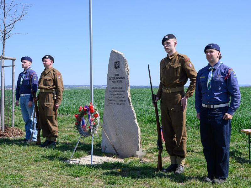 Odhalení Stezky Jana Kubiše a Jaroslava Krátkého a výsadba stromů 18.4.2026 I.